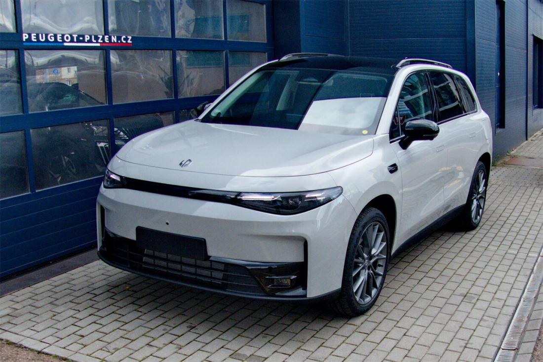 Leapmotor C10 REEV Design REEV 215k